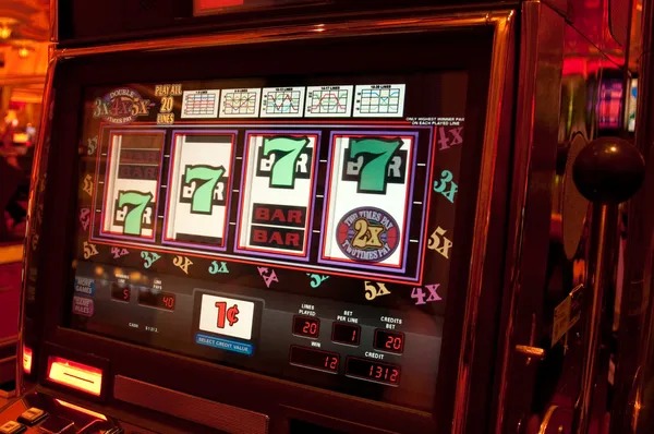 Live dealer roulette and baccarat tables with multi-camera broadcast